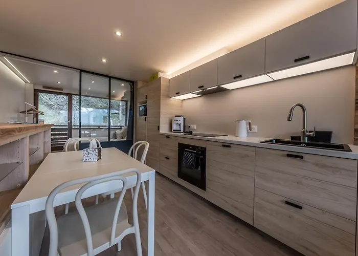 Apartment Duplex 2 1550 Courchevel