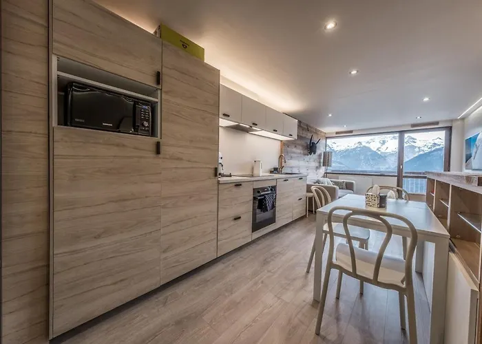 Duplex 2 1550 Apartment